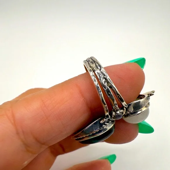 Labradorite and Moonstone Sterling Silver Ring - Picture 3 of 4